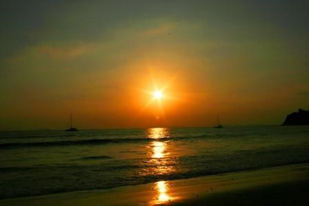 Sonnenuntergang am Klong Dao Beach