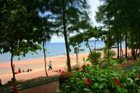 Der Strand vom zweiten Pool aus