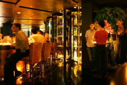 Im inneren der Bar