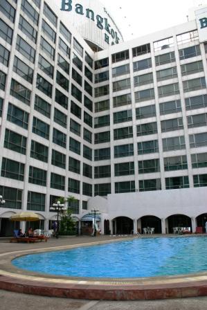 Bangkok Palace Hotel Pool