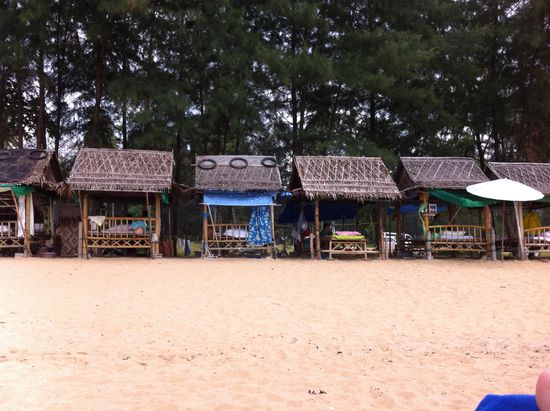 Massagehütten am Strand