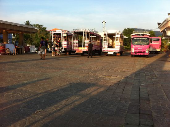 Chalong Pier Busstation