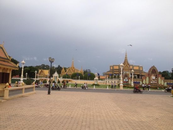 Koenigspalast mit Silberpagode