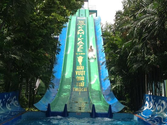 Kamikaze, hier rutscht Jonas links und Andreas rechts.