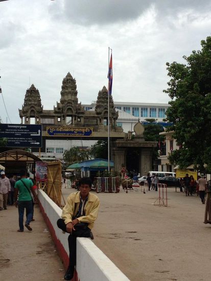 Hier der Grenzuebergang Thailand (Aranyaprathet) - Kambodscha (Poipet)