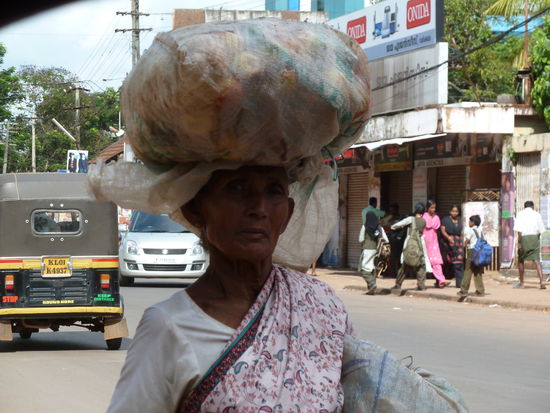 Kopflast undefinierbaren Inhalts