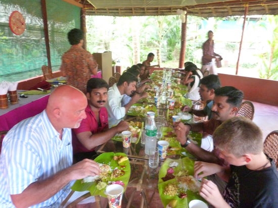 Das Essen mit dem Hotelteam