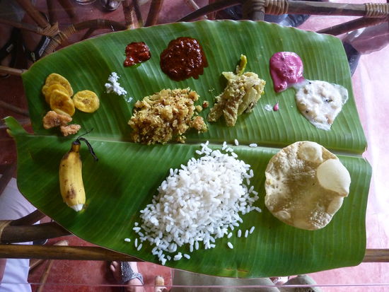 Das Onasadya - sehr lecker. Man isst mit der Hand