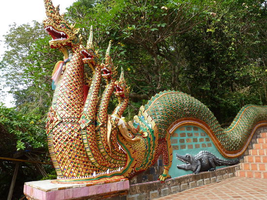 Treppe zum Tempel in Chiang Mai
