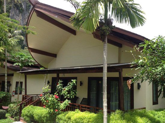 Unser Riesenbungalow im Phu Petra Resort