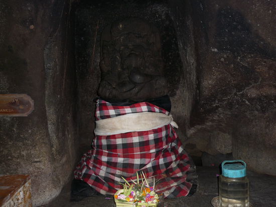 Der Elefant in der gleichnamigen Höhle. Nicht besonders spektakulär