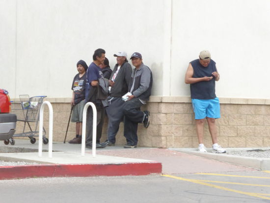 Indianische Eckensteher in Gallup