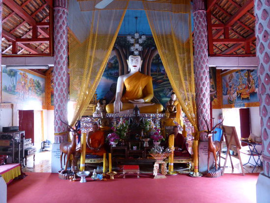 Im kleinen Tempel auf dem Berg