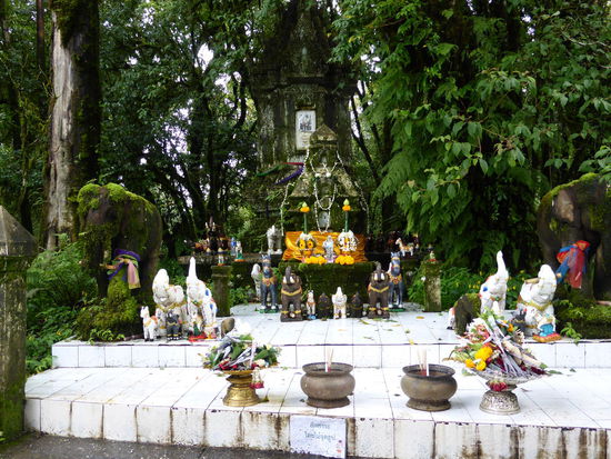 Der Schrein des Koenigs Inthanon