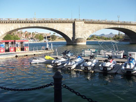 Die London Bridge -ein Hauch von London mitten in der Wüste