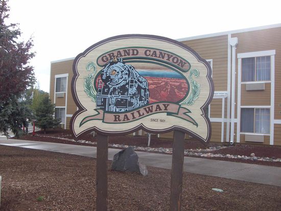 Depot der Eisenbahn. Hier haben wir unsere Karten für morgen abgeholt.