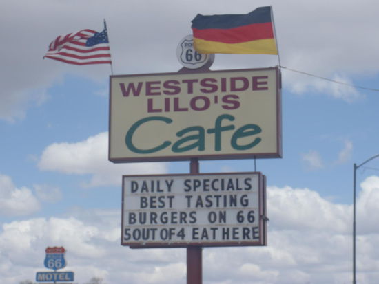 Bekannt aus deutscher Fernsehserie - ein sehr gutes Lokal. Rustikal eingerichtet.