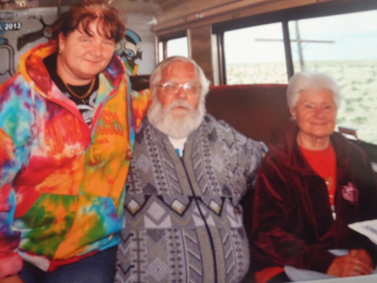 Drei vergnügte Ösis auf dem weg zur Schlucht