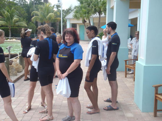 Eva im kessen Schwimmsuit