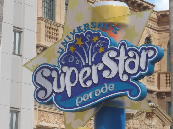 Die Abschlußparade machte vor unserem Beobachtungspunkt halt