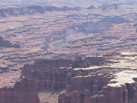 Am Horizont mündet der Green River in den Colorado River