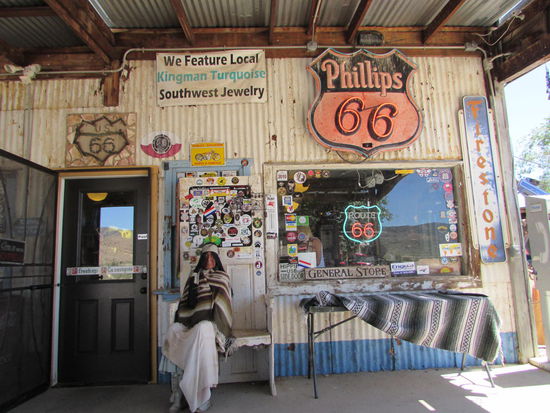 Hier kehrten einst die Stars bei ihren Fahrten von Ost nach West ein - Hackberry