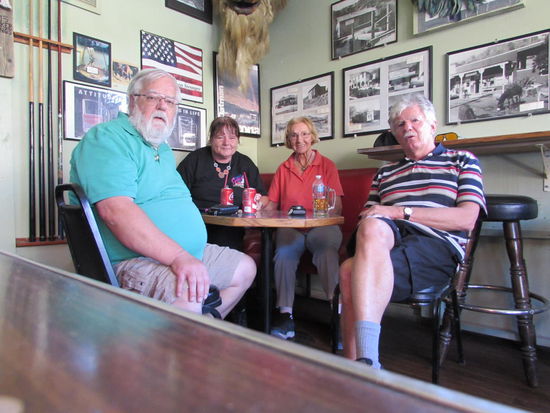 In Judy's Saloon gab es eine kleine Erfrischung vor der Endetappe nach Needles