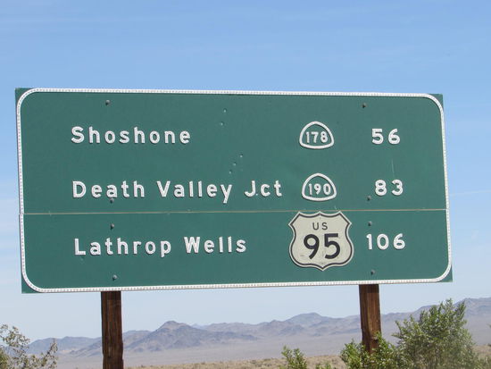 Straßenwechsel, aber gleiche Wüste