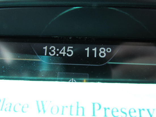 Tageshöchsttemperatur beim Autofahren