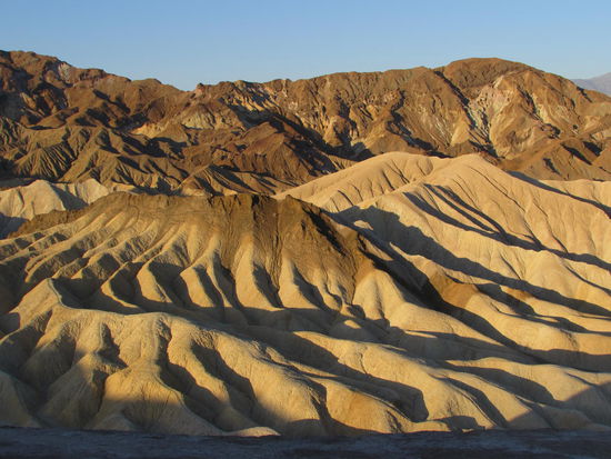 Durch die Schatten verändern sich andauernd die Konturen