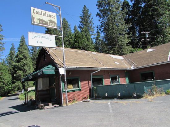 Wir erreichten bei Strawberry und Confidence wieder bewohntes Gebiet