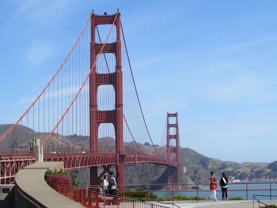Über die Brücke zum Anschlußbus nach Sausalito