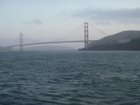 Die Golden Gate Bridge im Zwielicht