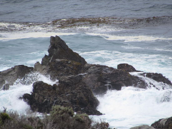 Tosende Fluten in der Monterey Bay
