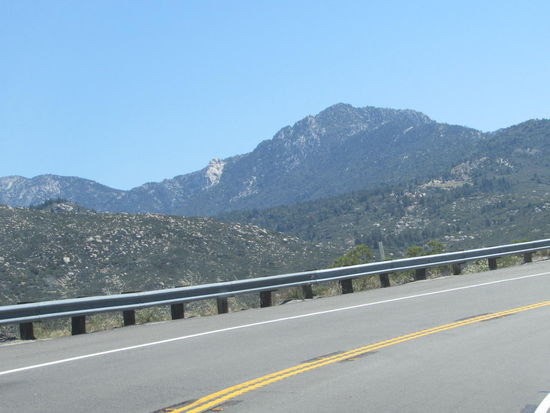 Der San Jaquinto lacht herüber.