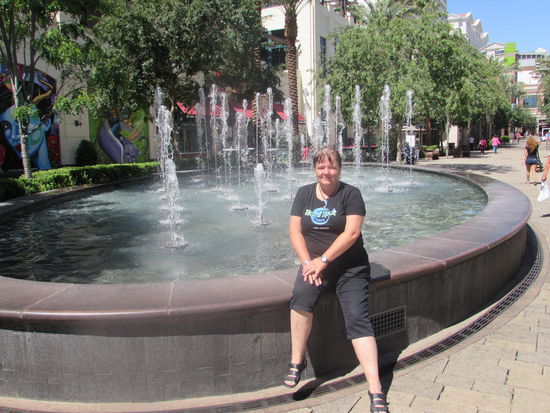 Mini Bellagio - Wartezeit überbrücken beim High Roller