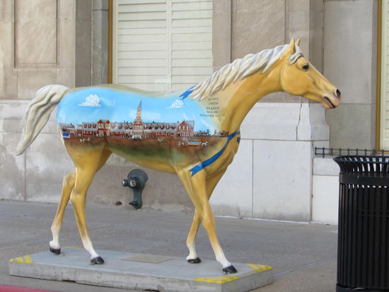 In Ogden liefen bemalte Pferde herum