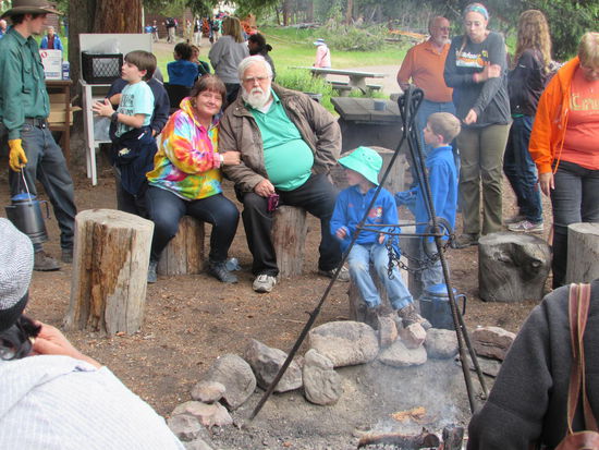 Gemütlich am Lagerfeuer mit Cowboy Kaffee