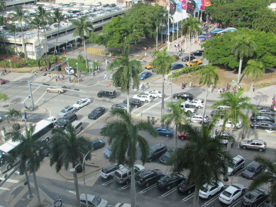 Abendverkehr an einem Sonntag