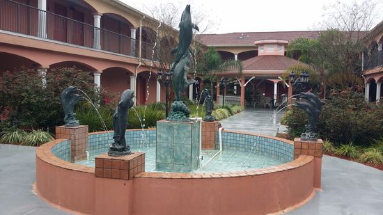 Innenhof mit Springbrunnen