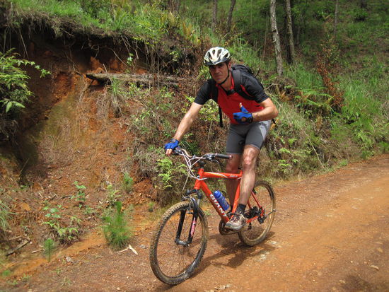 Der Sinn vom Urlaubmachen ist ja auch der, dass man mal was ganz anderes macht als daheim. Wie man sieht, werden "Bike-suechtige" trotzdem manchmal rueckfaellig.