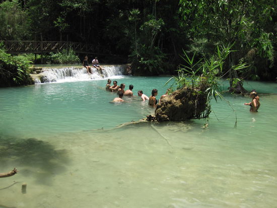 In den zahlreichen Poolen unterhalb der Wasserfaelle kann man sich toll erfrischen. Hier ist das Wasser auch mal richtig kalt!