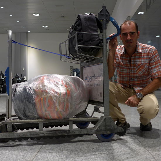 Leichtes Übergepäck... 
Das war's, so schnell gehen 2.5 Monate rum! Jetzt schnell heim und die Ruhe und Ordnung geniessen, bis einem auch das wieder einmal zu langweilig wird! 
laa goon nakha!