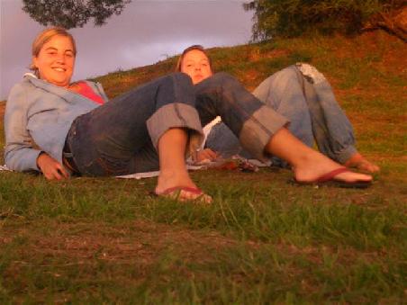 ein gemuetlicher Abend am "Lake Taupo" mit einer flasche Wein...