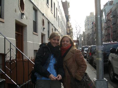 Vor unserem Hostel...
