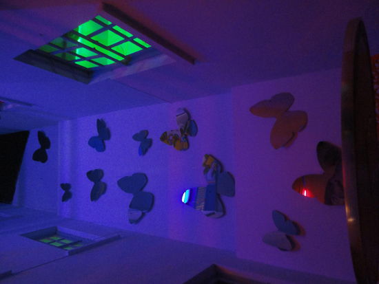 Das Treppenhaus unseres Hostels "Panamericana" bei Nacht.