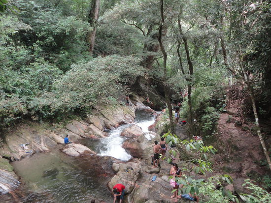 Die anderen Besucher trauten sich nicht so hoch den Fluss hinauf wie wir