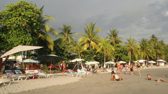 Der Strand kurz vor dem alltäglichen Regenschauer...wunderschön!