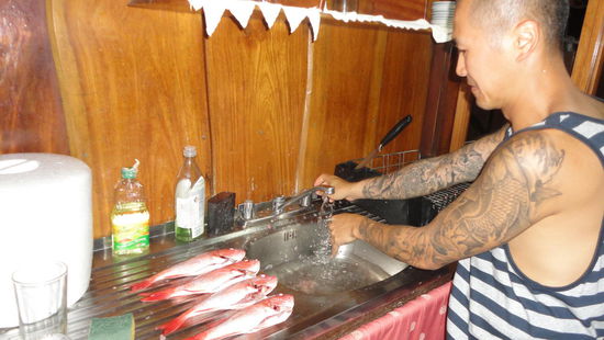 Johnny mit unserem Abendessen