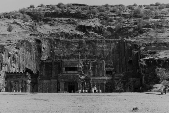 Ajanta, Eingang.
